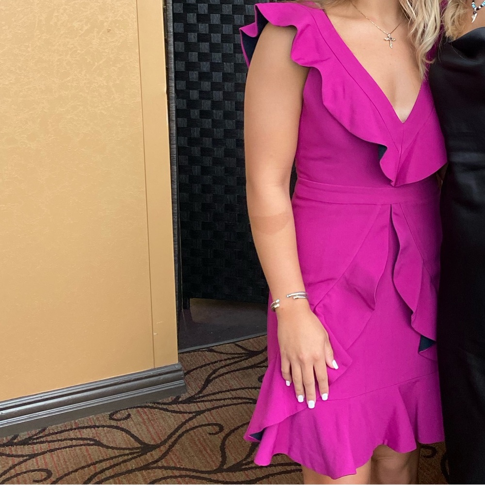 Chic Magenta Ruffle Dress - Picture 2 of 2